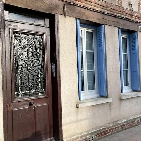 Les Volets Bleus Apartmán *