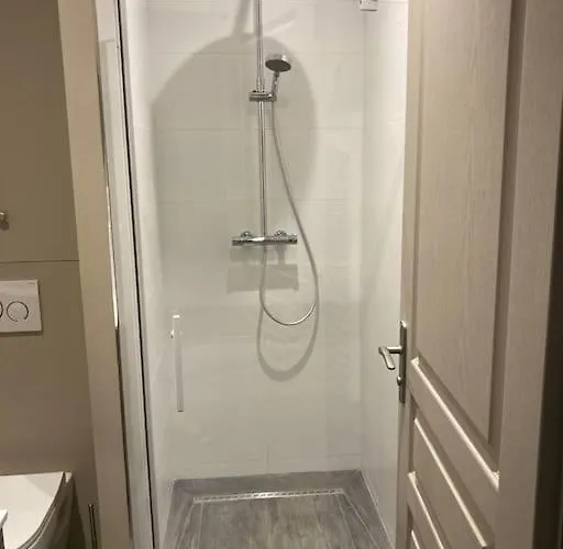 Les Volets Bleus Appartamento